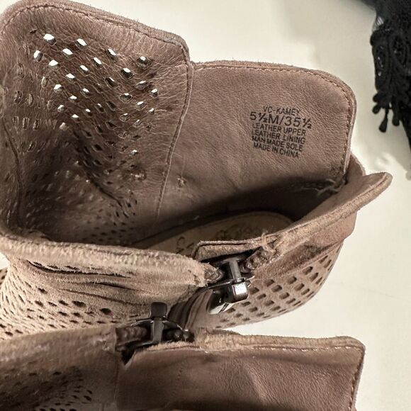 Vince Camuto Kamey Tan Taupe Suede Laser Cut Open Toe Tie Tassel Zip Booties 5.5 - Picture 9 of 12
